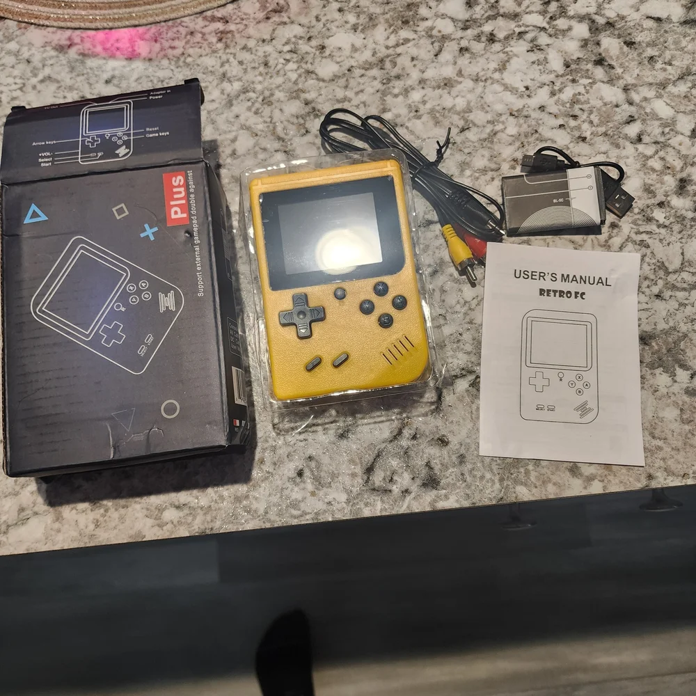 N/A has charger